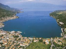 lago di garda gardasee lake garda italy